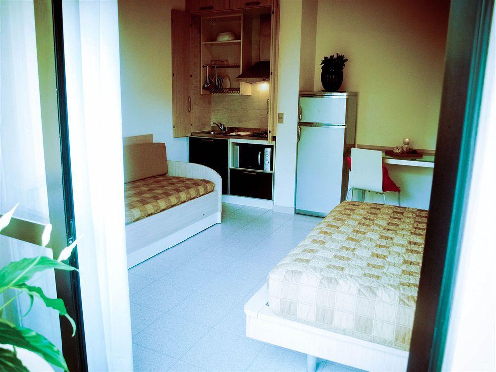 Residence Internazionale Rimini Zewnętrze zdjęcie