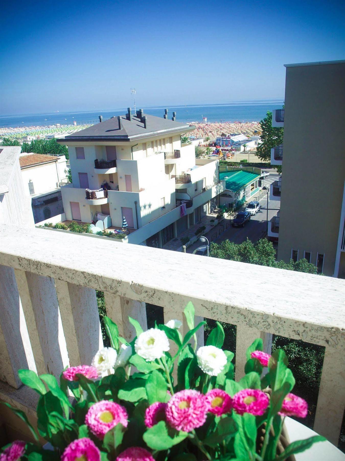 Residence Internazionale Rimini Zewnętrze zdjęcie
