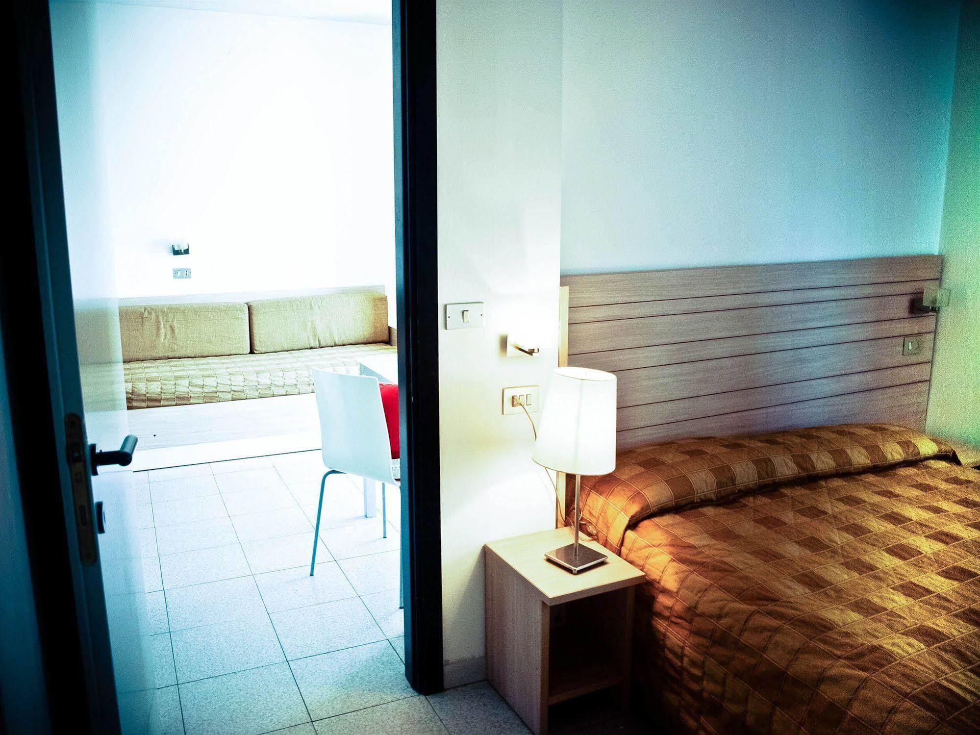 Residence Internazionale Rimini Zewnętrze zdjęcie